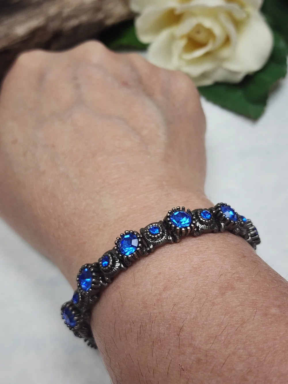 Vintage Blue Crystal Stretch Bracelet